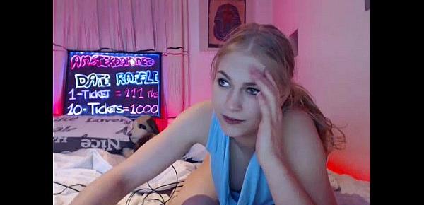  Hot siswet19 fingering herself on live webcam  - —  www.girls4cock.comsiswet19 my FREECHAT